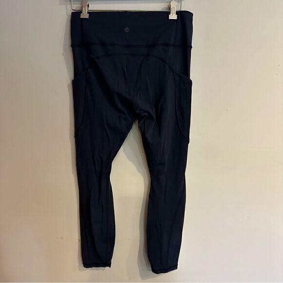 Athleta navy 7/8 side pocket leggings size medium - Picture 2 of 8